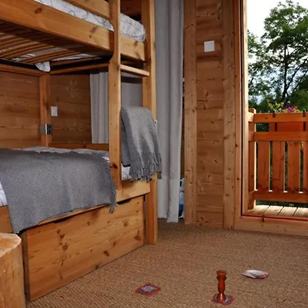 Neuf Pour 6 Pers, Animaux Et Parking *